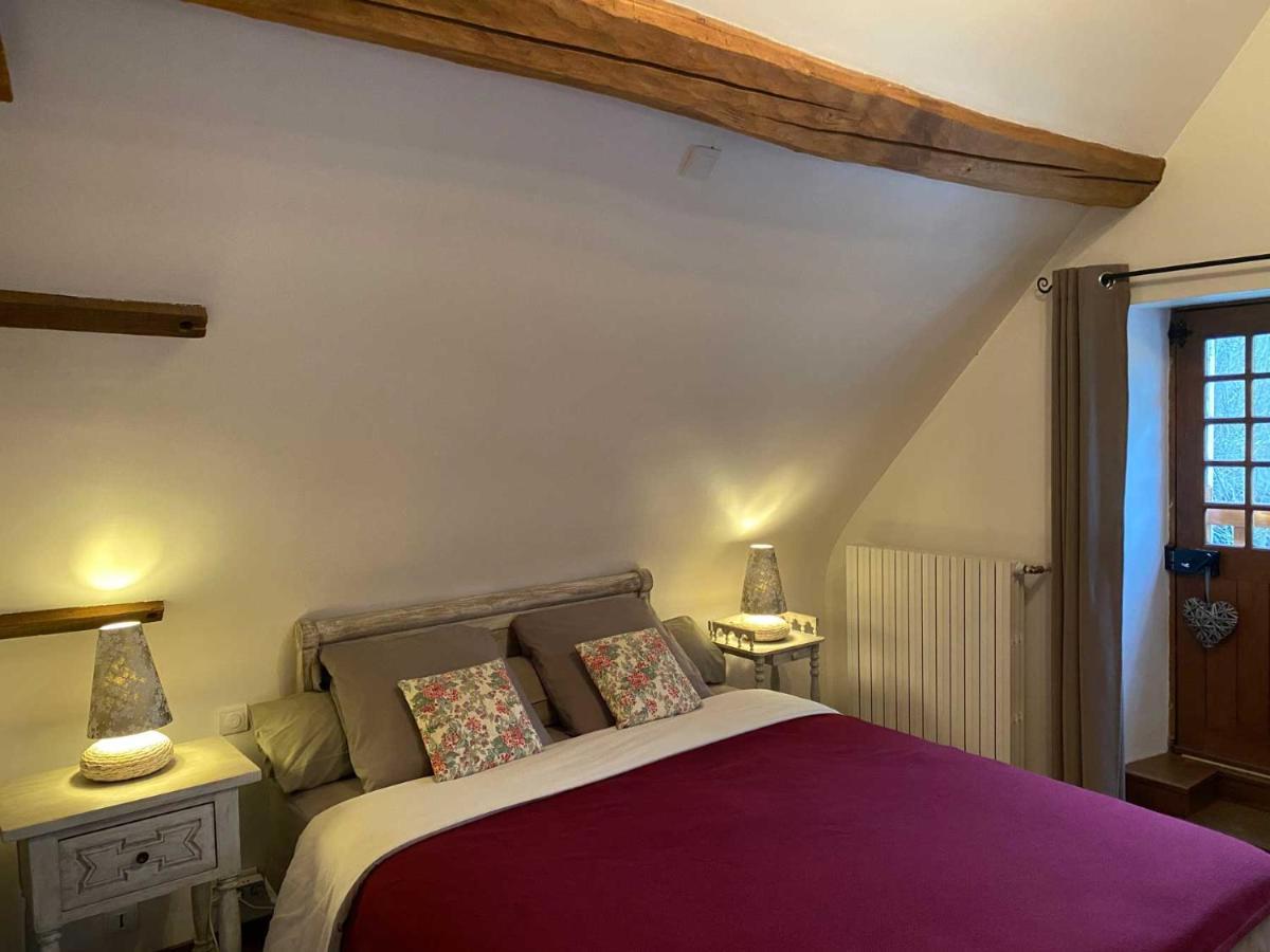 Le Moulin De Pasnel Bed & Breakfast Monteaux Eksteriør bilde